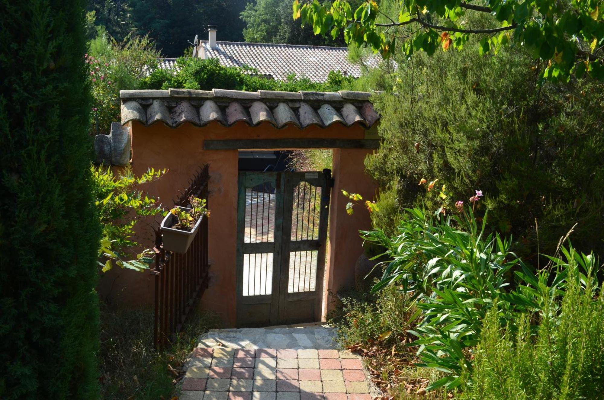 Studios Et Gite La Sauvasse Vagnas Екстериор снимка