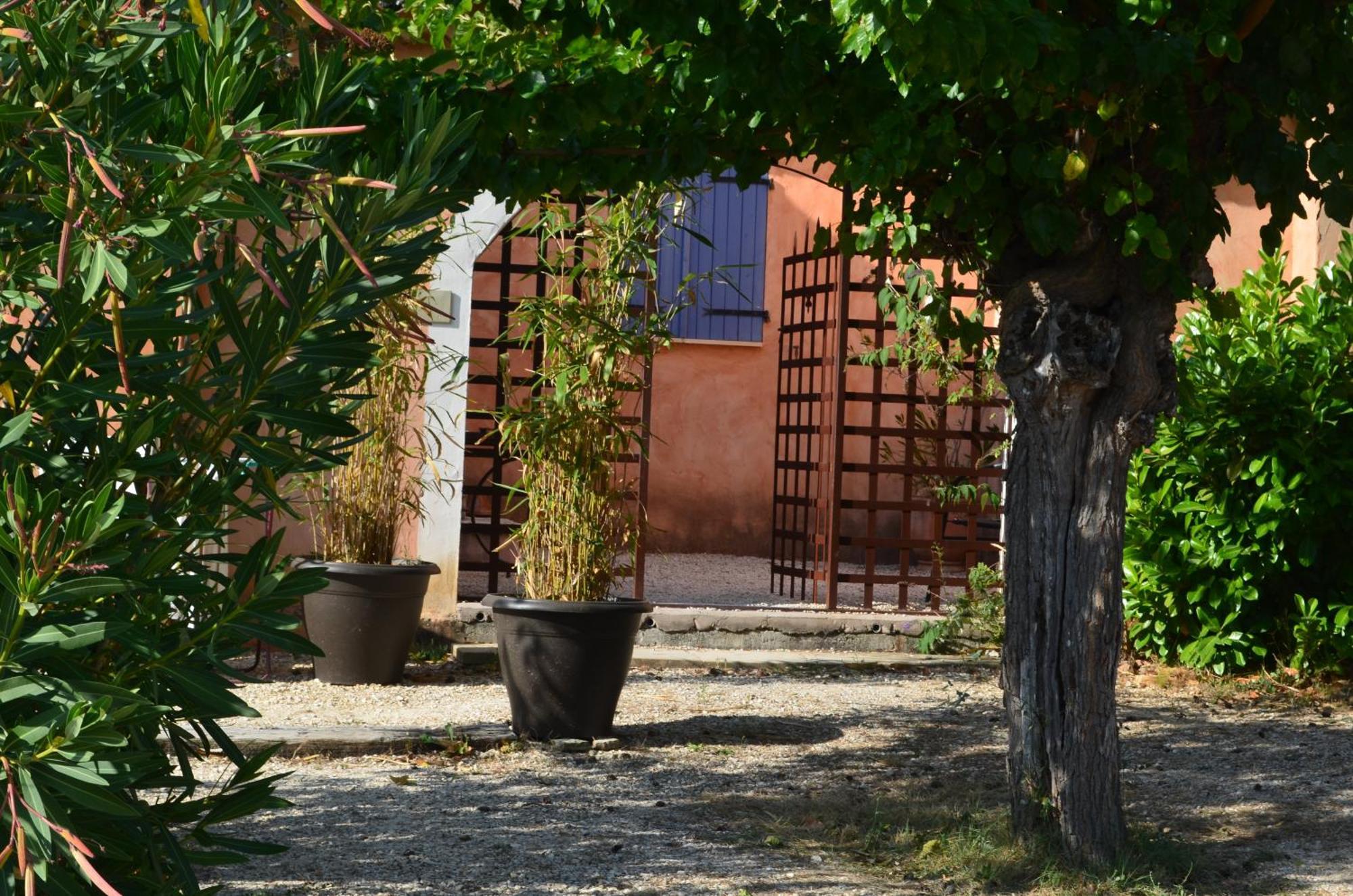 Studios Et Gite La Sauvasse Vagnas Екстериор снимка