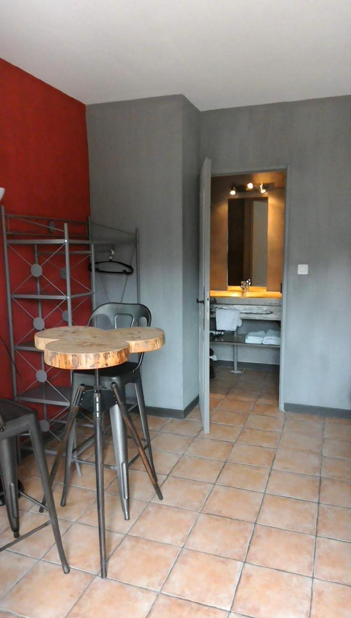 Studios Et Gite La Sauvasse Vagnas Екстериор снимка